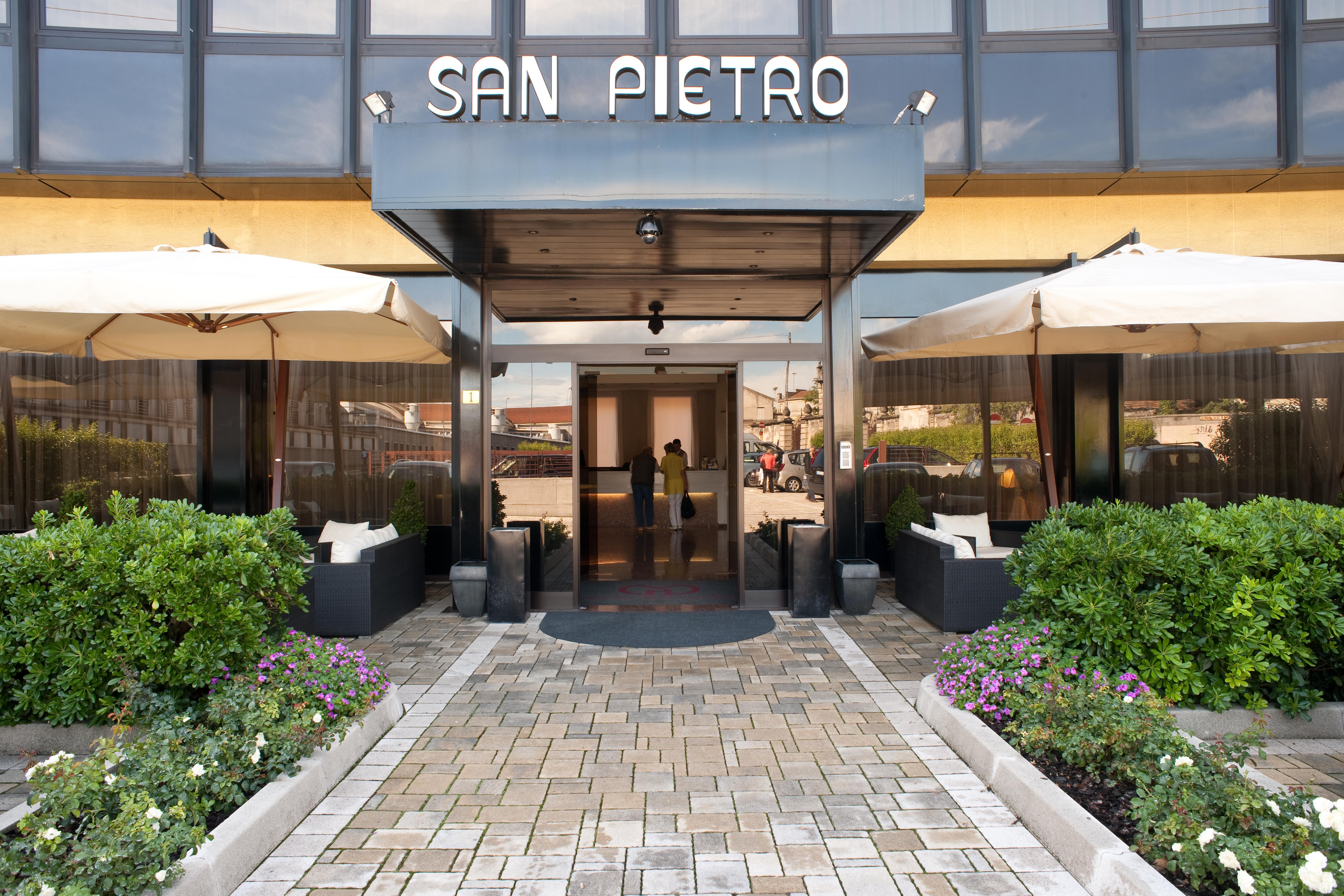 Hotel San Pietro เวโรนา ภายนอก รูปภาพ